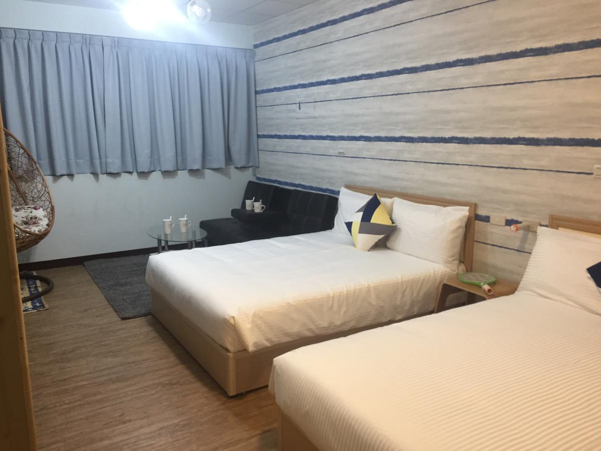 Traveler Station Otel Kaohsiung Dış mekan fotoğraf