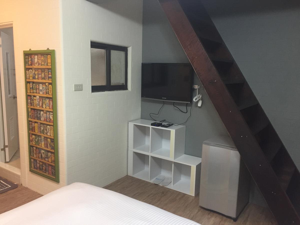 Traveler Station Otel Kaohsiung Dış mekan fotoğraf