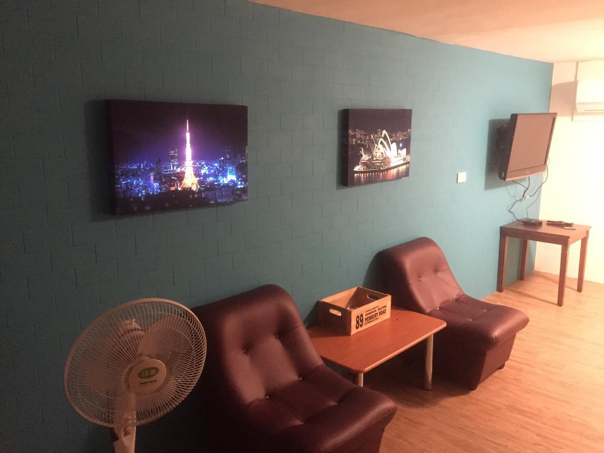 Traveler Station Otel Kaohsiung Dış mekan fotoğraf