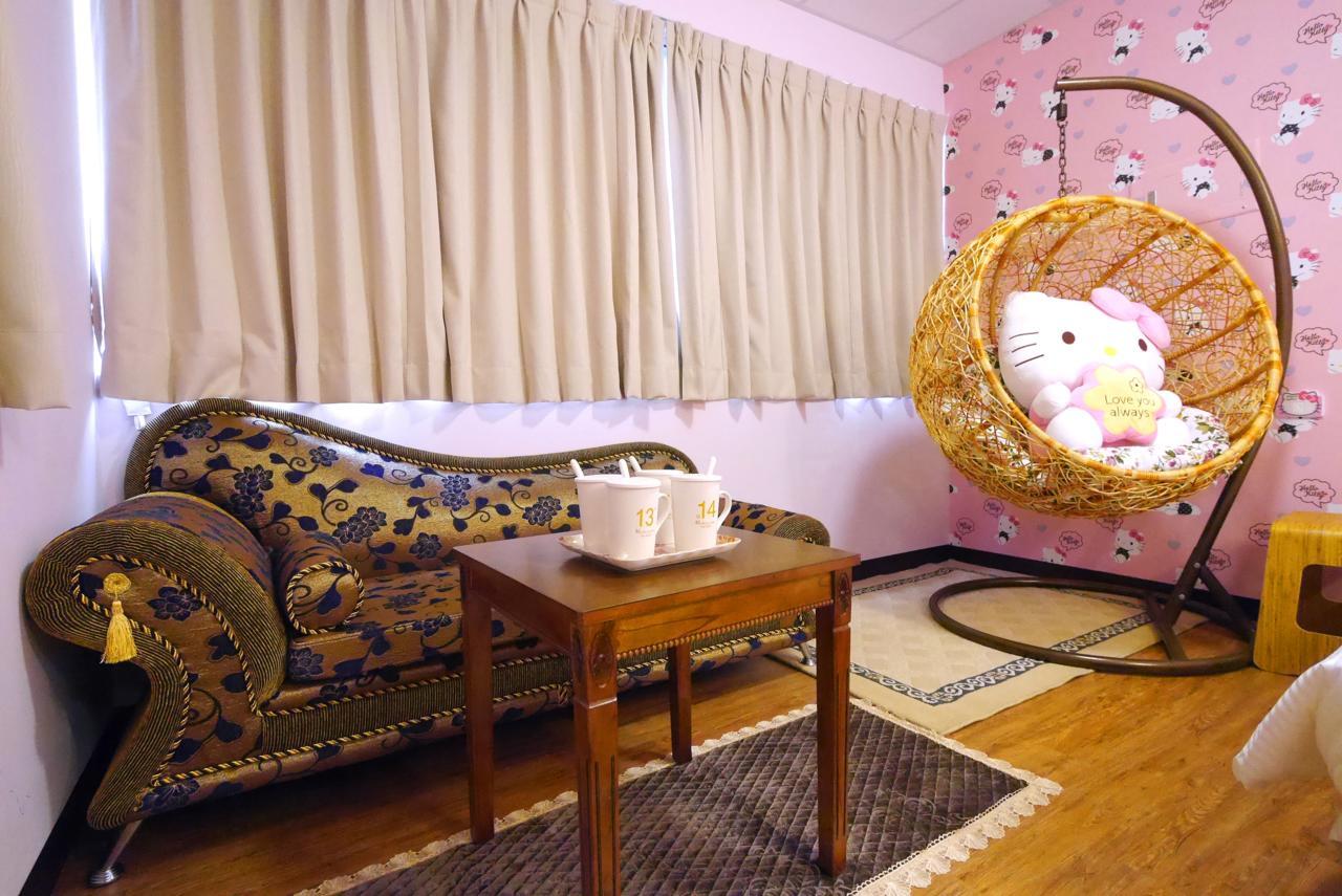 Traveler Station Otel Kaohsiung Dış mekan fotoğraf