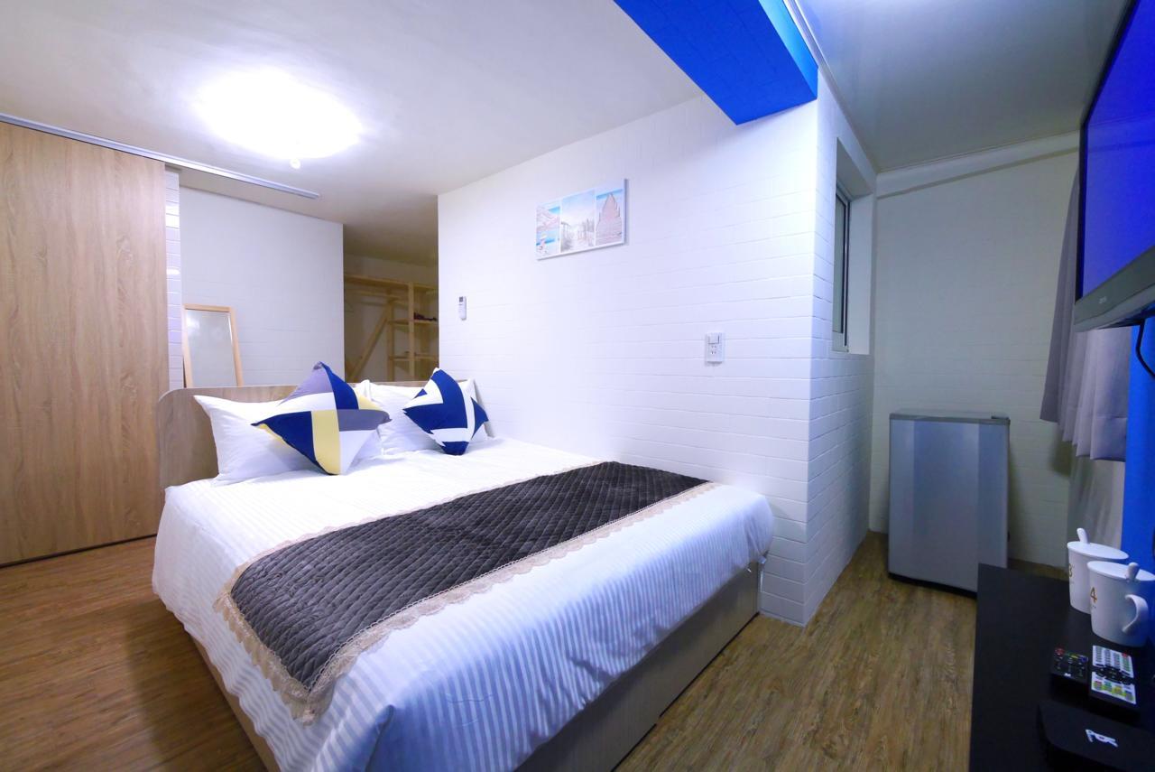 Traveler Station Otel Kaohsiung Dış mekan fotoğraf