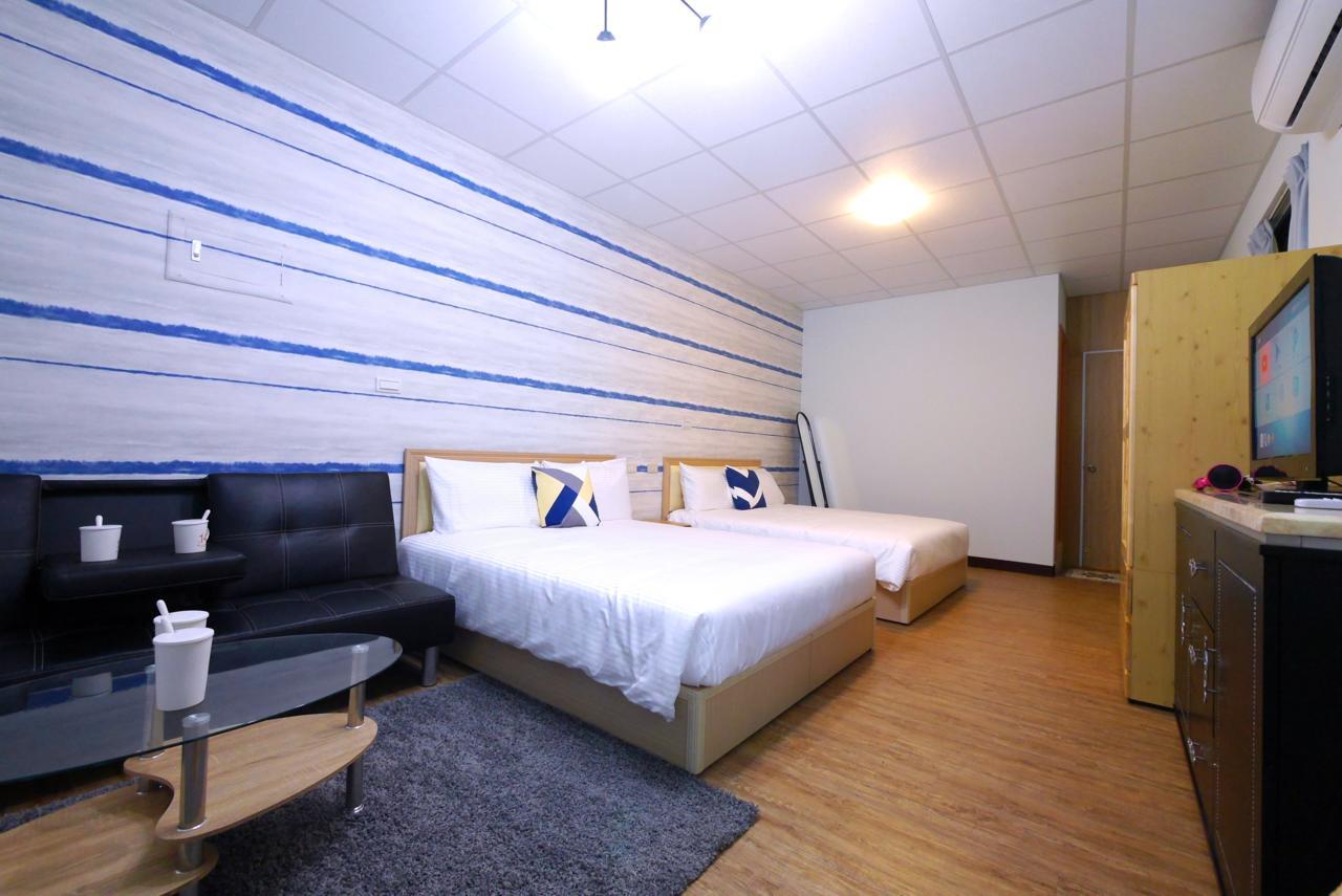 Traveler Station Otel Kaohsiung Dış mekan fotoğraf