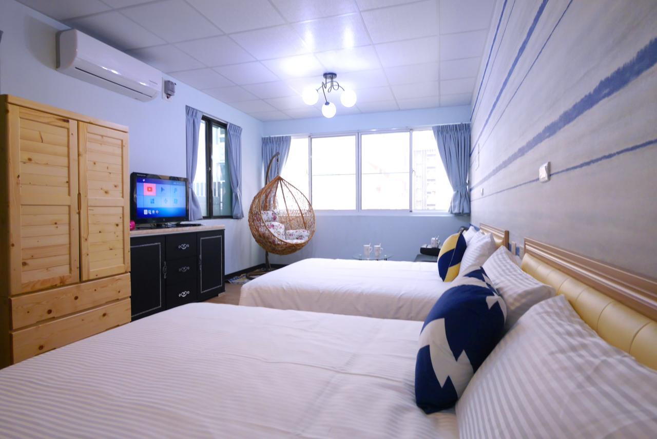 Traveler Station Otel Kaohsiung Dış mekan fotoğraf