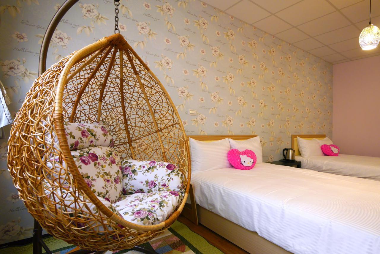 Traveler Station Otel Kaohsiung Dış mekan fotoğraf