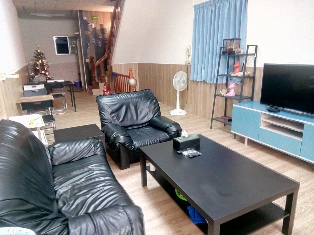 Traveler Station Otel Kaohsiung Dış mekan fotoğraf